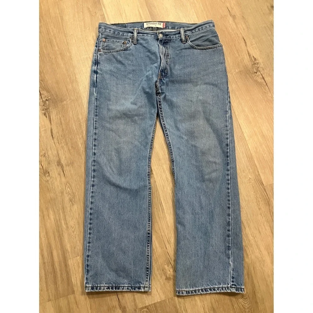 Levis timeless stretch 600